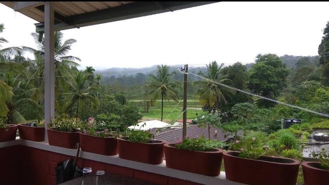 Camp Coorg Apartamento Madikeri Exterior foto